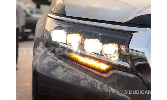 Tenga Imported Toyota Prado Nhema Mota in Import - Dubai in Cabo Delgado Tenga Imported Toyota Prado Nhema Mota in Import - Dubai in Cabo Delgado