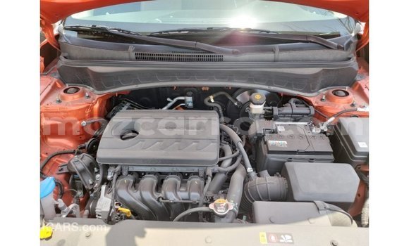 Tenga Imported Kia Carens Zvimwe Mota in Import - Dubai in Cabo Delgado Tenga Imported Kia Carens Zvimwe Mota in Import - Dubai in Cabo Delgado