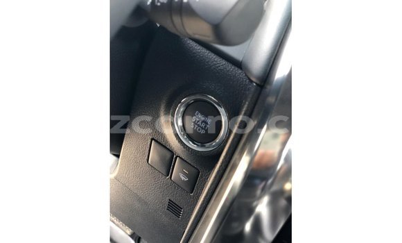 Nunua Imported Toyota Alphard Nyeupe Gari ndani ya Import - Dubai nchini Cabo Delgado Nunua Imported Toyota Alphard Nyeupe Gari ndani ya Import - Dubai nchini Cabo Delgado