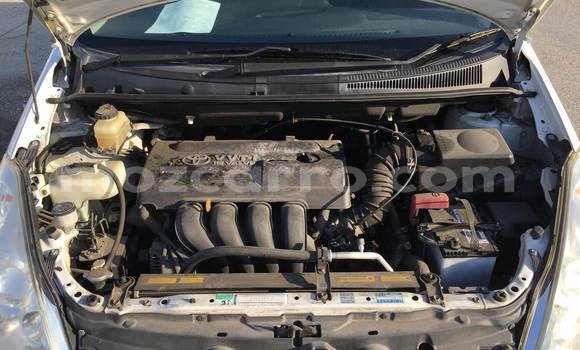 Nunua Ilio tumika Toyota Wish Nyeupe Gari ndani ya Maputo nchini Maputo Nunua Ilio tumika Toyota Wish Nyeupe Gari ndani ya Maputo nchini Maputo