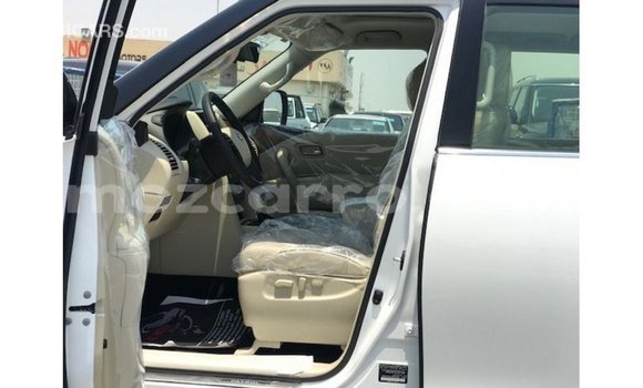 Nunua Imported Nissan Patrol Nyeupe Gari ndani ya Import - Dubai nchini Cabo Delgado Nunua Imported Nissan Patrol Nyeupe Gari ndani ya Import - Dubai nchini Cabo Delgado