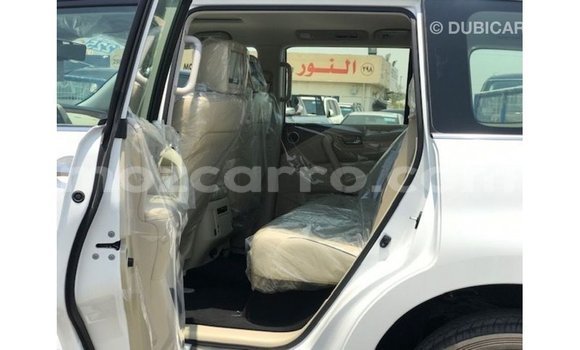 Nunua Imported Nissan Patrol Nyeupe Gari ndani ya Import - Dubai nchini Cabo Delgado Nunua Imported Nissan Patrol Nyeupe Gari ndani ya Import - Dubai nchini Cabo Delgado