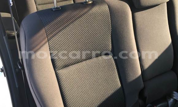 Nunua Ilio tumika Toyota Wish Nyeupe Gari ndani ya Maputo nchini Maputo Nunua Ilio tumika Toyota Wish Nyeupe Gari ndani ya Maputo nchini Maputo