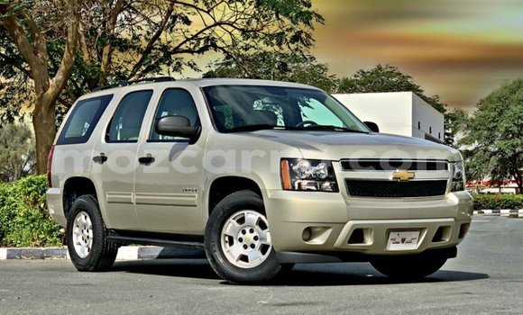Tenga Imported Chevrolet Tahoe Zvimwe Mota in Import - Dubai in Cabo Delgado