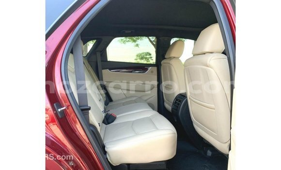 Tenga Imported Cadillac XT5 Tsvuku Mota in Import - Dubai in Cabo Delgado Tenga Imported Cadillac XT5 Tsvuku Mota in Import - Dubai in Cabo Delgado