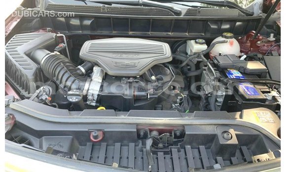 Tenga Imported Cadillac XT5 Tsvuku Mota in Import - Dubai in Cabo Delgado Tenga Imported Cadillac XT5 Tsvuku Mota in Import - Dubai in Cabo Delgado