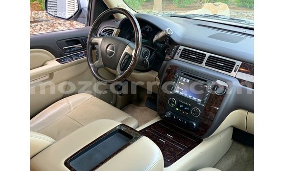 Tenga Imported GMC Yukon Zvimwe Mota in Import - Dubai in Cabo Delgado Tenga Imported GMC Yukon Zvimwe Mota in Import - Dubai in Cabo Delgado