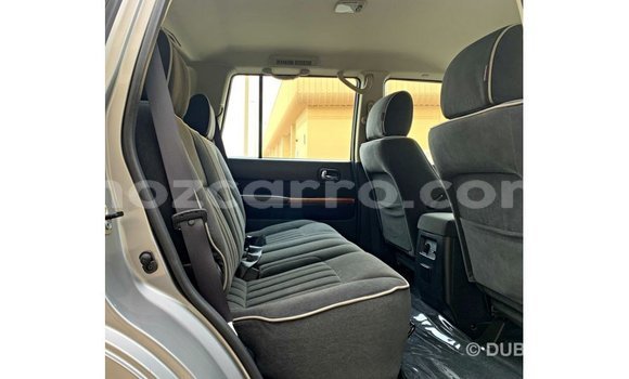 Tenga Imported Nissan Patrol Zvimwe Mota in Import - Dubai in Cabo Delgado Tenga Imported Nissan Patrol Zvimwe Mota in Import - Dubai in Cabo Delgado