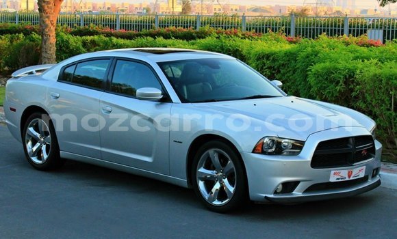Comprar Importar Dodge Charger De outros Carro em Import - Dubai em Cabo Delgado
