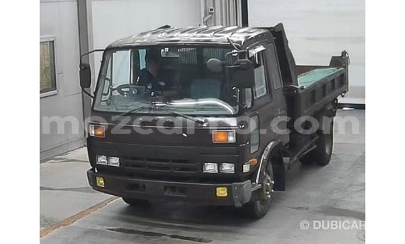 Nunua Imported Nissan 350Z Brown Gari ndani ya Import - Dubai nchini Cabo Delgado Nunua Imported Nissan 350Z Brown Gari ndani ya Import - Dubai nchini Cabo Delgado