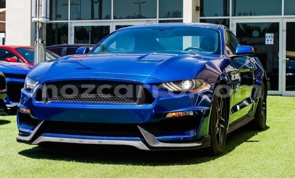 Comprar Importar Ford Mustang Azul Carro em Import - Dubai em Cabo Delgado