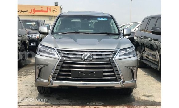 Tenga Imported Lexus LX Zvimwe Mota in Import - Dubai in Cabo Delgado Tenga Imported Lexus LX Zvimwe Mota in Import - Dubai in Cabo Delgado