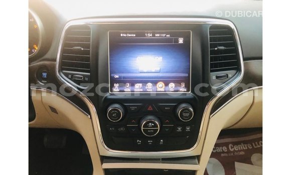 Nunua Imported Jeep Grand Cherokee Nyeusi Gari ndani ya Import - Dubai nchini Cabo Delgado Nunua Imported Jeep Grand Cherokee Nyeusi Gari ndani ya Import - Dubai nchini Cabo Delgado