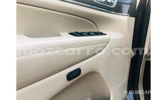 Nunua Imported Jeep Grand Cherokee Nyeusi Gari ndani ya Import - Dubai nchini Cabo Delgado Nunua Imported Jeep Grand Cherokee Nyeusi Gari ndani ya Import - Dubai nchini Cabo Delgado