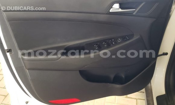 Comprar Importar Hyundai Tucson Branco Carro em Import - Dubai em Cabo Delgado Comprar Importar Hyundai Tucson Branco Carro em Import - Dubai em Cabo Delgado