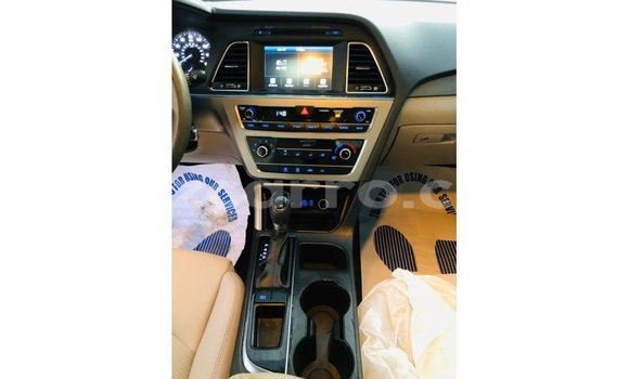 Comprar Importar Hyundai Sonata Vermelho Carro em Import - Dubai em Cabo Delgado Comprar Importar Hyundai Sonata Vermelho Carro em Import - Dubai em Cabo Delgado