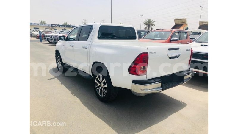 Big with watermark toyota hilux cabo delgado import dubai 8794