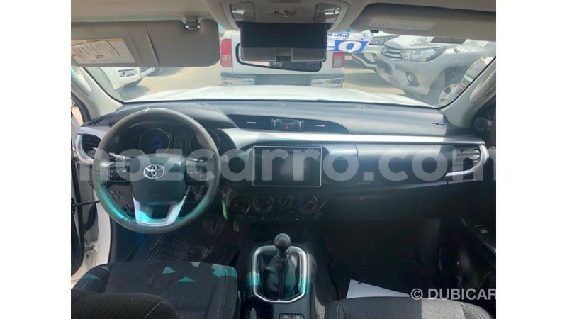 Big with watermark toyota hilux cabo delgado import dubai 8794