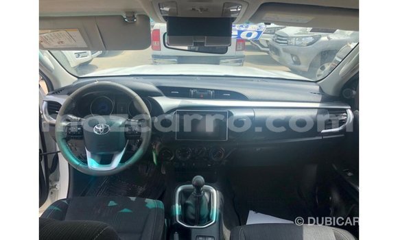 Buy Import Toyota Hilux White Car in Import - Dubai in Cabo Delgado Buy Import Toyota Hilux White Car in Import - Dubai in Cabo Delgado