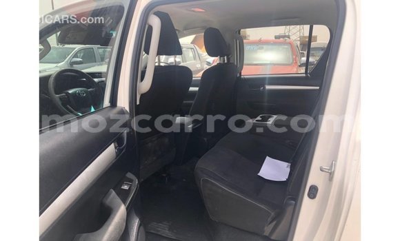 Buy Import Toyota Hilux White Car in Import - Dubai in Cabo Delgado Buy Import Toyota Hilux White Car in Import - Dubai in Cabo Delgado