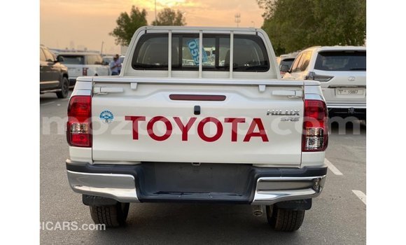 Buy Import Toyota Hilux White Car in Import - Dubai in Cabo Delgado Buy Import Toyota Hilux White Car in Import - Dubai in Cabo Delgado