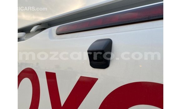 Buy Import Toyota Hilux White Car in Import - Dubai in Cabo Delgado Buy Import Toyota Hilux White Car in Import - Dubai in Cabo Delgado