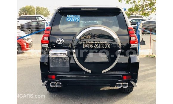 Nunua Imported Toyota Prado Nyeusi Gari ndani ya Import - Dubai nchini Cabo Delgado Nunua Imported Toyota Prado Nyeusi Gari ndani ya Import - Dubai nchini Cabo Delgado