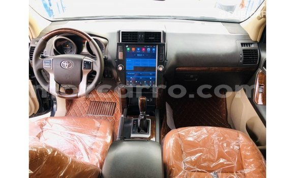 Nunua Imported Toyota Prado Nyeusi Gari ndani ya Import - Dubai nchini Cabo Delgado Nunua Imported Toyota Prado Nyeusi Gari ndani ya Import - Dubai nchini Cabo Delgado
