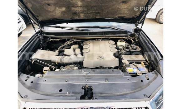Nunua Imported Toyota Prado Nyeusi Gari ndani ya Import - Dubai nchini Cabo Delgado Nunua Imported Toyota Prado Nyeusi Gari ndani ya Import - Dubai nchini Cabo Delgado