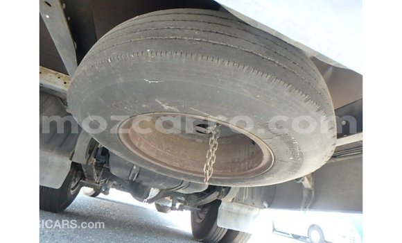 Nunua Imported Toyota Coaster Nyeupe Gari ndani ya Import - Dubai nchini Cabo Delgado Nunua Imported Toyota Coaster Nyeupe Gari ndani ya Import - Dubai nchini Cabo Delgado