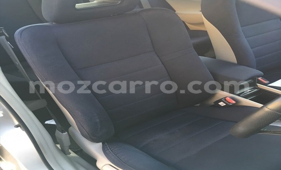 Nunua Ilio tumika Honda Civic Fedha Gari ndani ya Maputo nchini Maputo Nunua Ilio tumika Honda Civic Fedha Gari ndani ya Maputo nchini Maputo