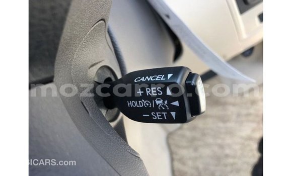 Buy Import Toyota Land Cruiser White Car in Import - Dubai in Cabo Delgado Buy Import Toyota Land Cruiser White Car in Import - Dubai in Cabo Delgado