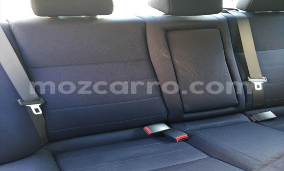 Nunua Ilio tumika Honda Civic Fedha Gari ndani ya Maputo nchini Maputo Nunua Ilio tumika Honda Civic Fedha Gari ndani ya Maputo nchini Maputo