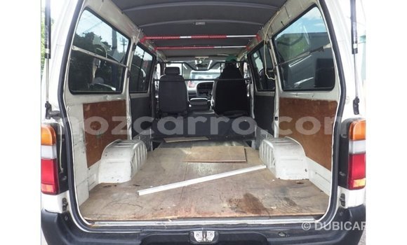 Nunua Imported Toyota Hiace Nyeupe Gari ndani ya Import - Dubai nchini Cabo Delgado Nunua Imported Toyota Hiace Nyeupe Gari ndani ya Import - Dubai nchini Cabo Delgado