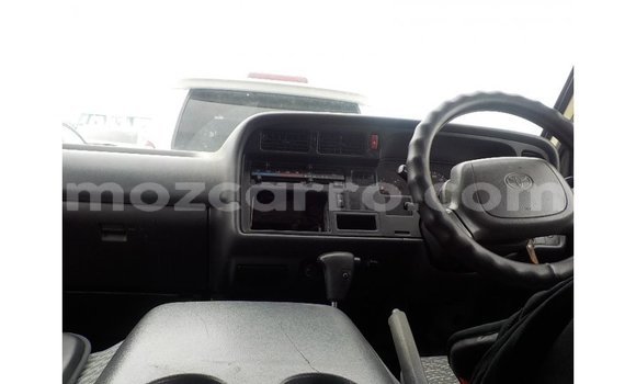 Nunua Imported Toyota Hiace Nyeupe Gari ndani ya Import - Dubai nchini Cabo Delgado Nunua Imported Toyota Hiace Nyeupe Gari ndani ya Import - Dubai nchini Cabo Delgado