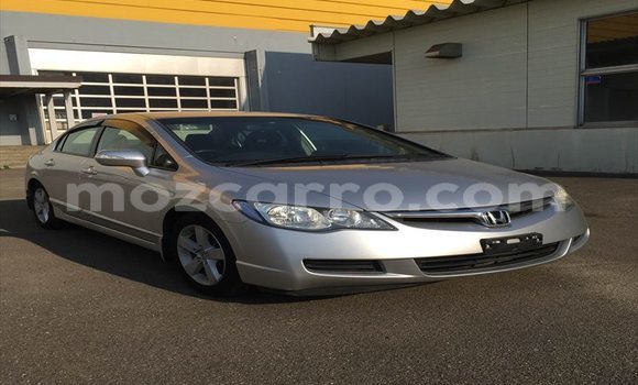 Nunua Ilio tumika Honda Civic Fedha Gari ndani ya Maputo nchini Maputo Nunua Ilio tumika Honda Civic Fedha Gari ndani ya Maputo nchini Maputo