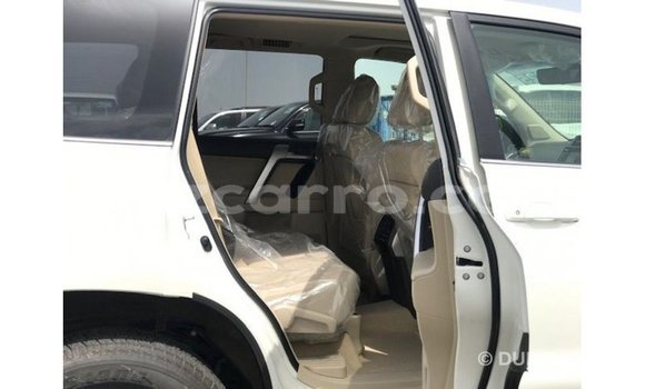 Comprar Importar Toyota Prado Branco Carro em Import - Dubai em Cabo Delgado Comprar Importar Toyota Prado Branco Carro em Import - Dubai em Cabo Delgado