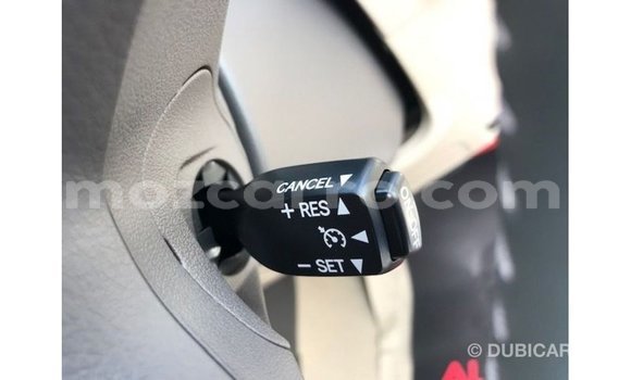 Comprar Importar Toyota Prado Branco Carro em Import - Dubai em Cabo Delgado Comprar Importar Toyota Prado Branco Carro em Import - Dubai em Cabo Delgado
