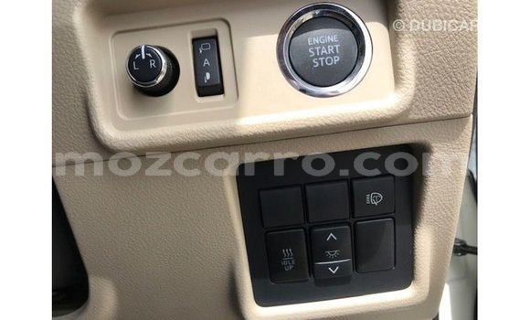 Comprar Importar Toyota Prado Branco Carro em Import - Dubai em Cabo Delgado Comprar Importar Toyota Prado Branco Carro em Import - Dubai em Cabo Delgado