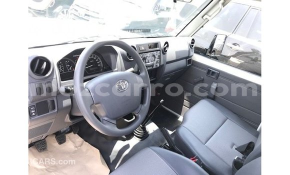 Buy Import Toyota Land Cruiser White Car in Import - Dubai in Cabo Delgado Buy Import Toyota Land Cruiser White Car in Import - Dubai in Cabo Delgado