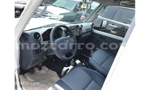 Buy Import Toyota Land Cruiser White Car in Import - Dubai in Cabo Delgado Buy Import Toyota Land Cruiser White Car in Import - Dubai in Cabo Delgado