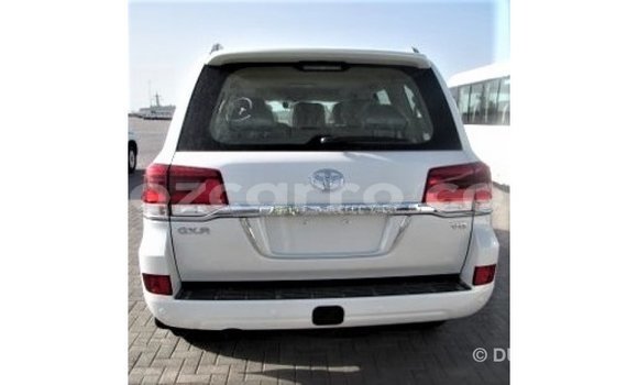 Buy Import Toyota Land Cruiser White Car in Import - Dubai in Cabo Delgado Buy Import Toyota Land Cruiser White Car in Import - Dubai in Cabo Delgado