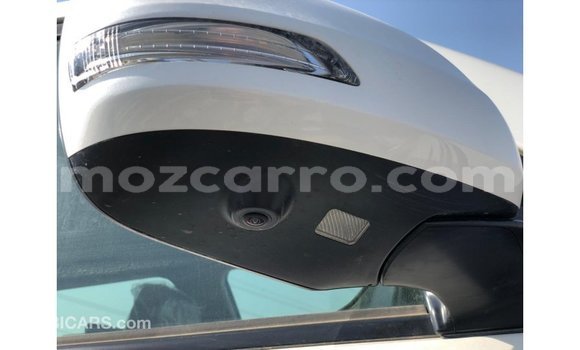 Buy Import Toyota Land Cruiser White Car in Import - Dubai in Cabo Delgado Buy Import Toyota Land Cruiser White Car in Import - Dubai in Cabo Delgado