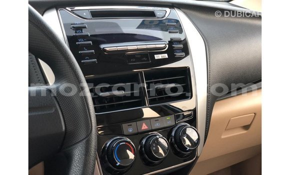 Nunua Imported Toyota Yaris Nyeupe Gari ndani ya Import - Dubai nchini Cabo Delgado Nunua Imported Toyota Yaris Nyeupe Gari ndani ya Import - Dubai nchini Cabo Delgado