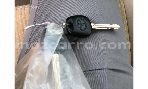 Nunua Imported Toyota Yaris Nyeupe Gari ndani ya Import - Dubai nchini Cabo Delgado Nunua Imported Toyota Yaris Nyeupe Gari ndani ya Import - Dubai nchini Cabo Delgado