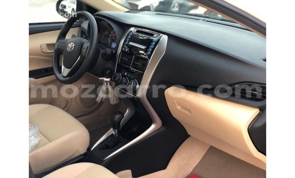 Nunua Imported Toyota Yaris Nyeupe Gari ndani ya Import - Dubai nchini Cabo Delgado Nunua Imported Toyota Yaris Nyeupe Gari ndani ya Import - Dubai nchini Cabo Delgado