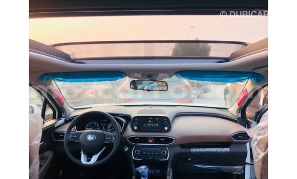 Tenga Imported Hyundai Santa Fe Chena Mota in Import - Dubai in Cabo Delgado Tenga Imported Hyundai Santa Fe Chena Mota in Import - Dubai in Cabo Delgado