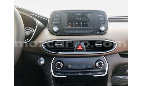 Tenga Imported Hyundai Santa Fe Chena Mota in Import - Dubai in Cabo Delgado Tenga Imported Hyundai Santa Fe Chena Mota in Import - Dubai in Cabo Delgado