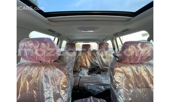 Buy Import Toyota Land Cruiser White Car in Import - Dubai in Cabo Delgado Buy Import Toyota Land Cruiser White Car in Import - Dubai in Cabo Delgado