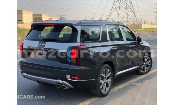 Tenga Imported Hyundai Accent Zvimwe Mota in Import - Dubai in Cabo Delgado Tenga Imported Hyundai Accent Zvimwe Mota in Import - Dubai in Cabo Delgado